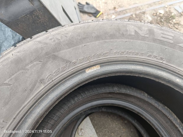 Nexen 2db Tli 235/65 R16C hasznlt gumi