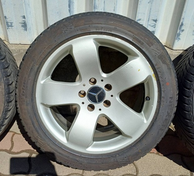 Nexen N blue négyévszakos 225/50R17 Felni nélkül is!