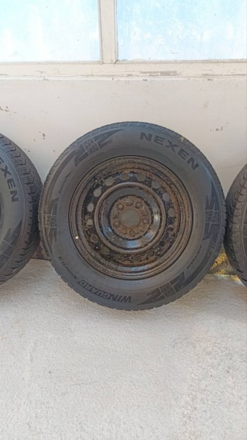 Nexen Winguard snow'G 3 3015/70 R16 100T Tligumi