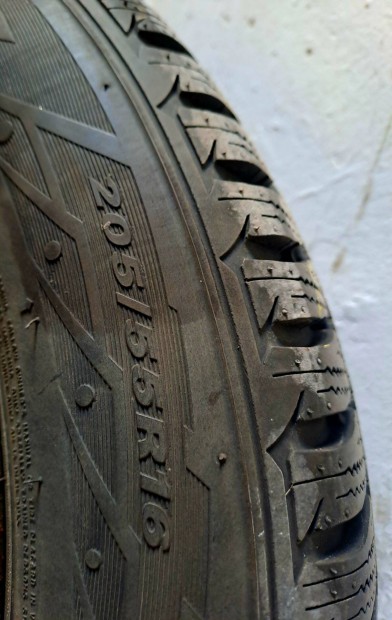 Nexen tli gumi garnitra felnivel elad. 205/55R16