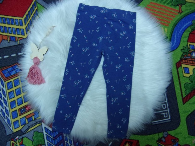 Next leggings 5-6 éveseknek (116cm)