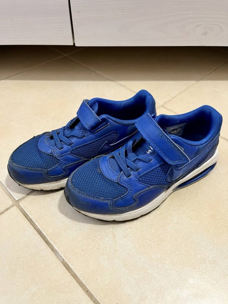 Nike 31,5 gyerekcip elad