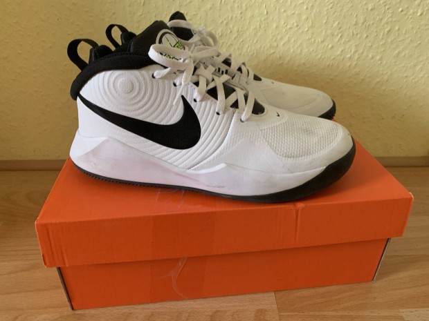 Nike 36,5 sportcip