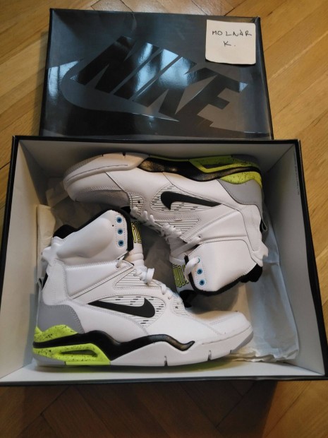 Nike Air Command Force (2014) 43-as j, dobozos Klnlegessg