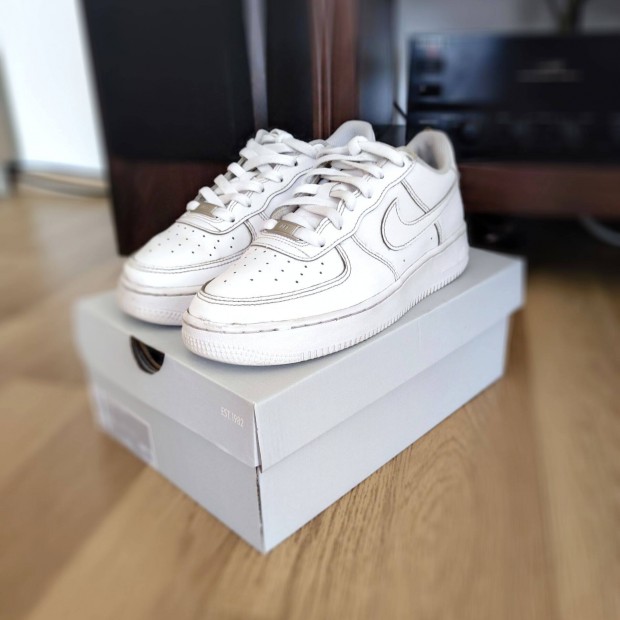 Nike Air Firce 1 LE (GS) Withe/Withe