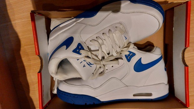 Nike Air Flight Legacy 8 42,5