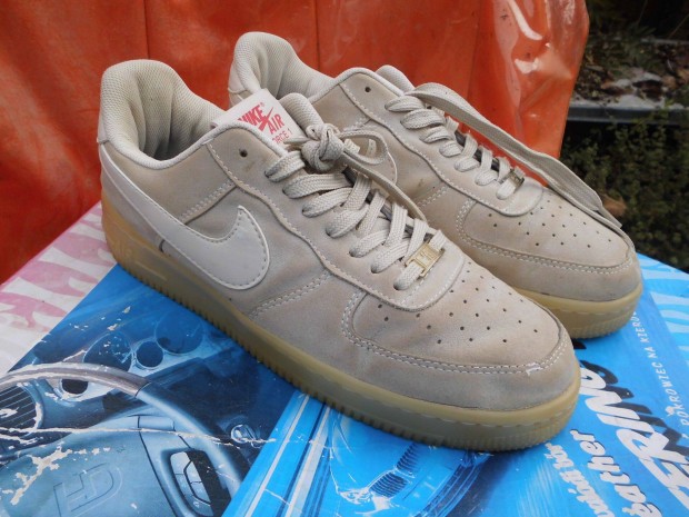 Nike Air Force1 bzs 42-43-as utcai cip elad,