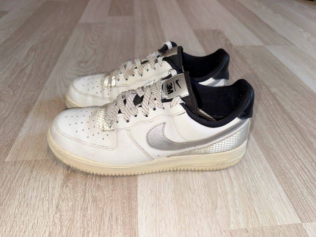 Nike Air Force 1 Low 3M Summit White sportcipő 42 -es