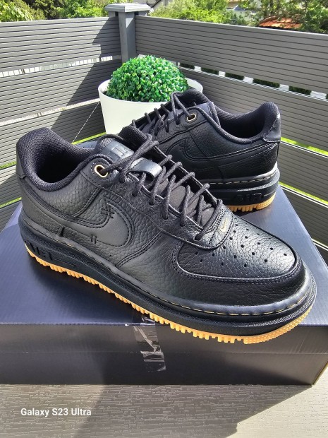 Nike Air Force 1 Luxe (39;40;41)