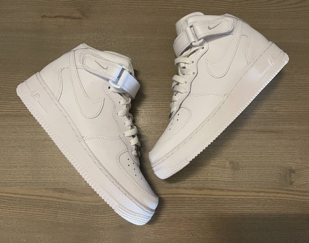 Nike Air Force 1 Mid 38,5