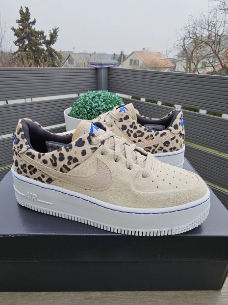 Nike Air Force 1 Sage "Leopard" (36;37.5)