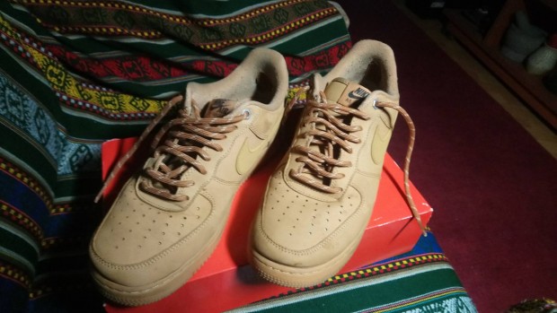 Nike Air Force 1 '07LV8 41es