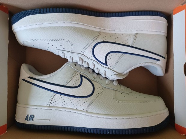 Nike Air Force 1 '07 46-os mret