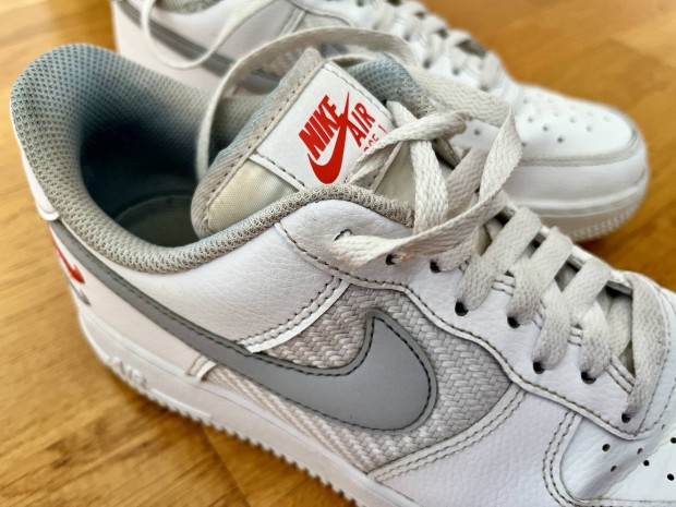 Nike Air Force 1 elad