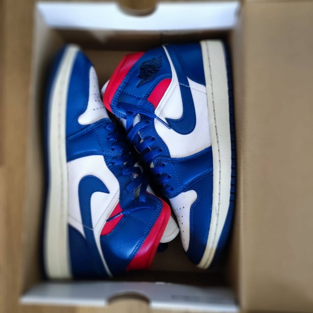 Nike Air Jordan 1 MID French BLUE-GYM RED Sail