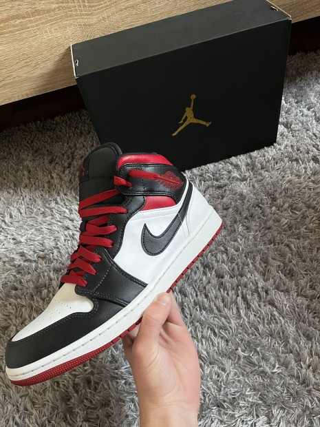 Nike Air Jordan 1 Mid