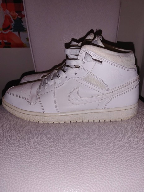 Nike Air Jordan 1 high top triple white cip 46