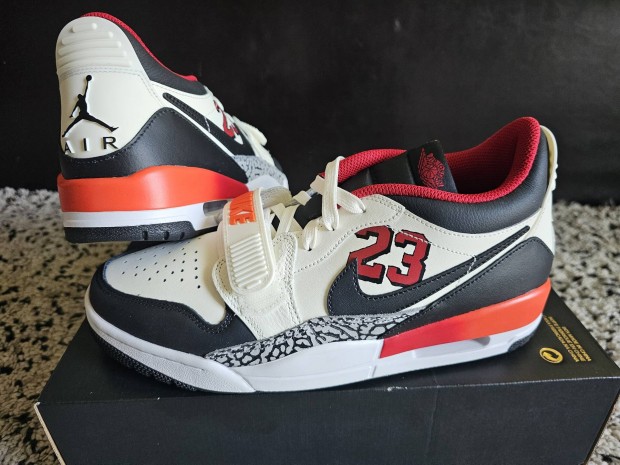 Nike Air Jordan Legacy 312 Low 42.5-es br utcai cip.