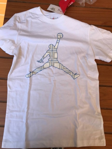 Nike Air Jordan flight essential Polo (Bontatlan ) S/M/ L