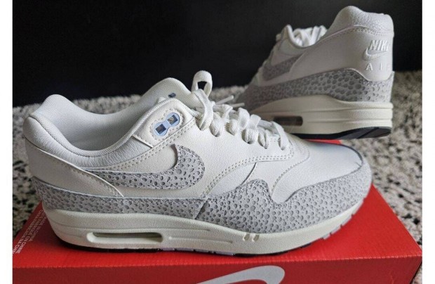 Nike Air Max 1 SFR bőr 43 44.5 és 45-ös utcai cipő. Puha bőr felső