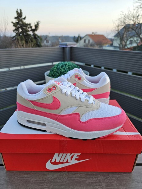 Nike Air Max 1 (38;40.5;41;42)