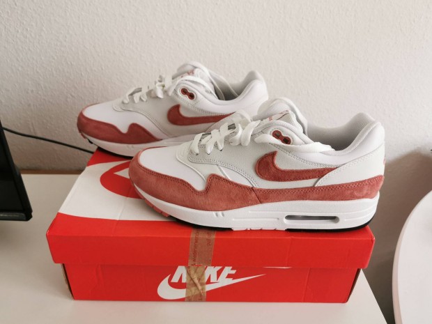 Nike Air Max 1 cip, 42 mret, teljesen j