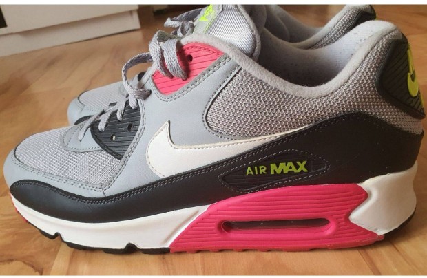 Nike Air Max 90 Essential