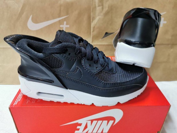 Nike Air Max 90 Flyease 37.5-es fekete utcai cipő. Teljesen új, eredet