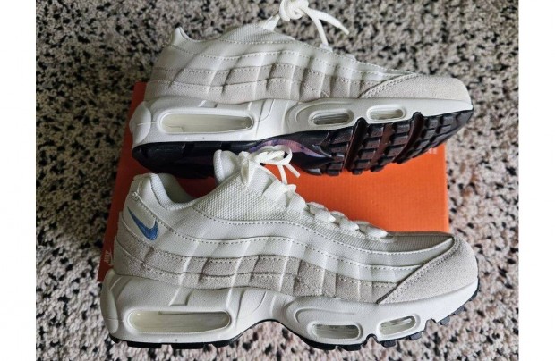 Nike Air Max 95 fehr 41-es lgtalpas utcai cip. Teljesen j