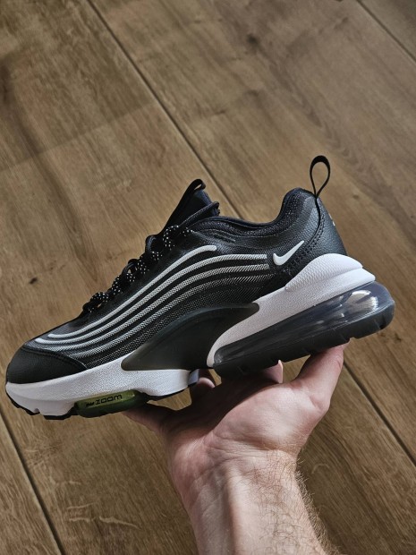 Nike Air Max Zoom 950 utcai sportcip  38