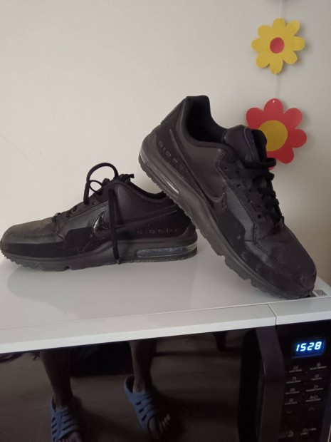 Nike Air Max frfi cip elad