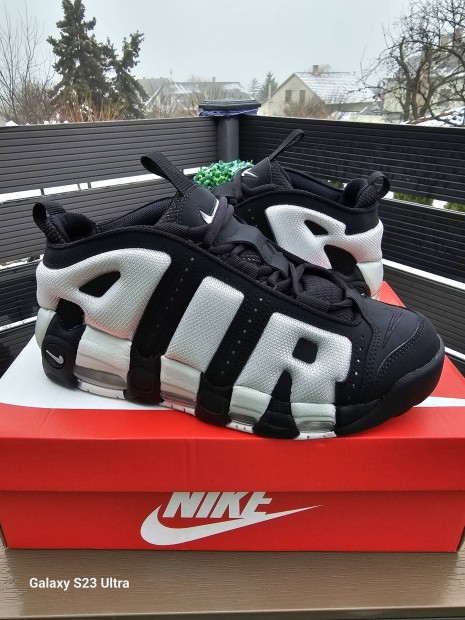 Nike Air More Uptempo Low (Tbb meret)