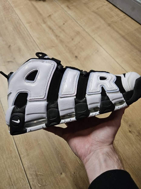 Nike Air More Uptempo '96