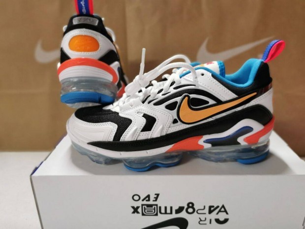 Nike Air Vapormax Evo női 37.5 és 38.5-es utcai cipő. Teljesen új, ere