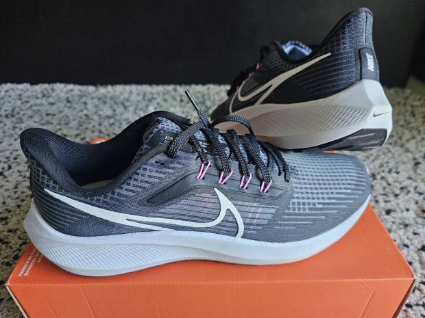 Nike Air Zoom Pegasus 39 fekete 44-es fut cip. Teljesen j, eredeti