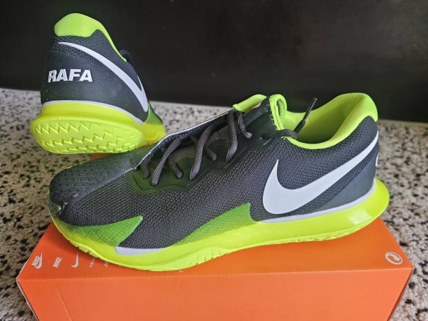 Nike Air Zoom Vapor Cage 4 Rafa frfi 42.5 s 45-s tenisz cip