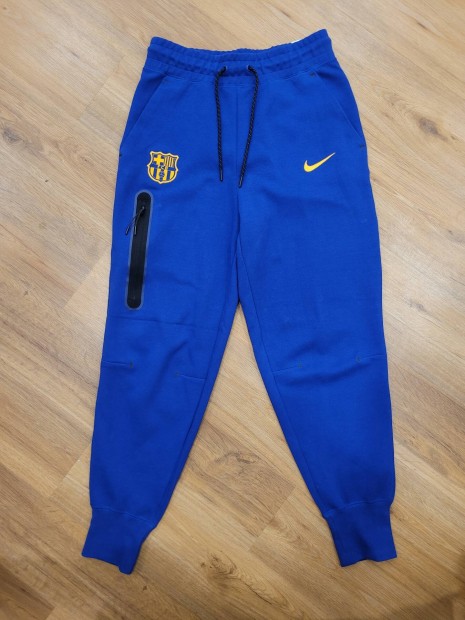 Nike Barcelona Fleece Tech ni melegt als S