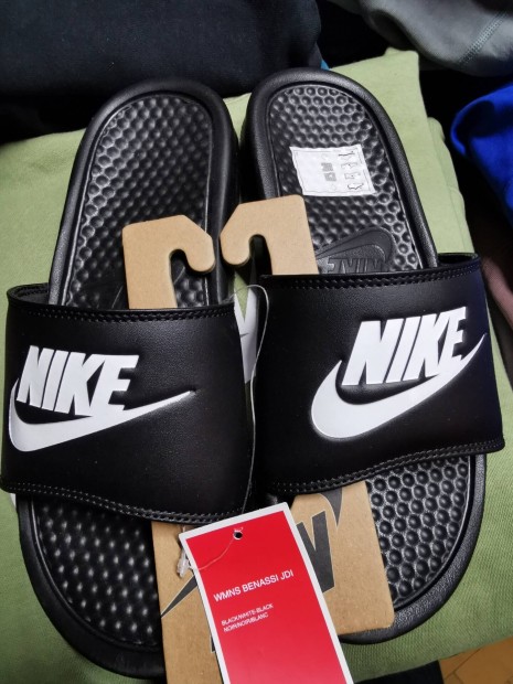 Nike Benassi Jdi ni papucs 39 & 40.5-es, j 