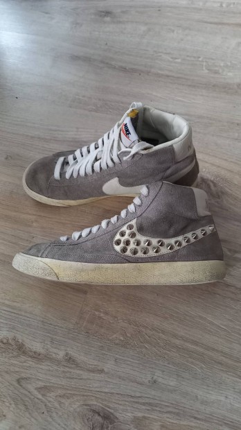 Nike Blazer 43-as cip!