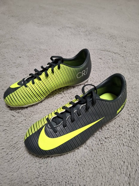 Nike CR7 Mercurial gyerek stoplis