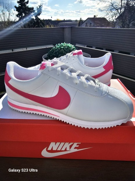 Nike Cortez (Tbb meret)