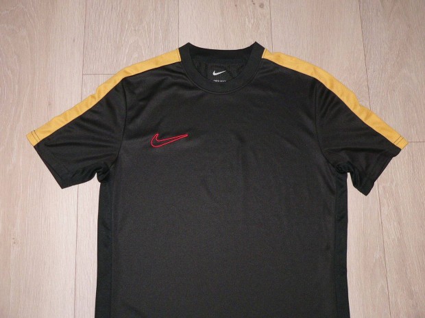 Nike Dri-Fit rvid ujj pl (M)