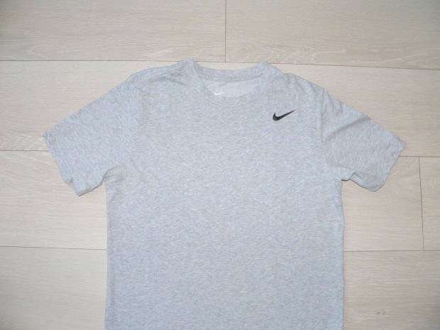 Nike Dri-Fit rvid ujj pl (S)