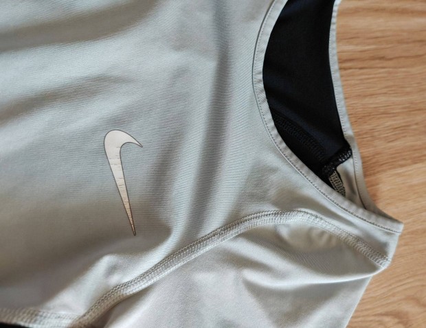 Nike Dri fit ni pl