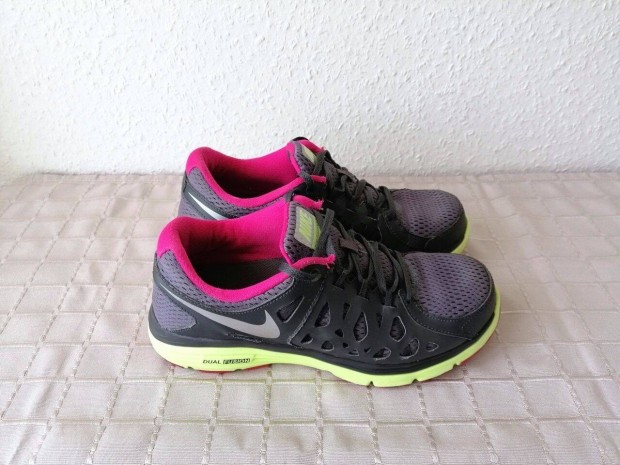 Nike Dual Fusion Run 2 ni futcip 38,5-es