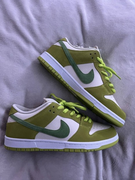 Nike Dunk Green Apple 