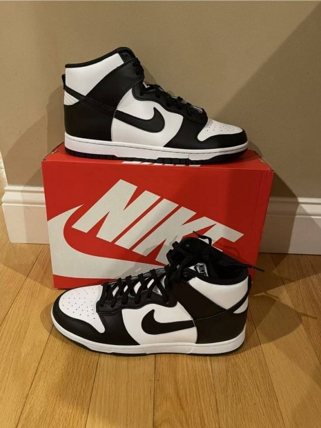 Nike Dunk High Panda