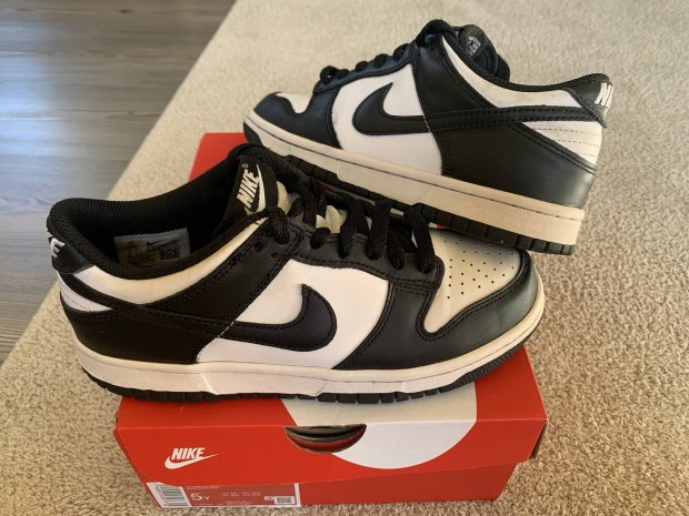 Nike Dunk Low Panda 37,5-es teljesen jszer.