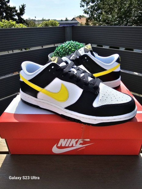 Nike Dunk Low (Tbb mret)