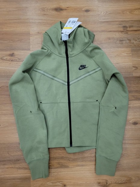 Nike Fleece Tech ni melegt fels S